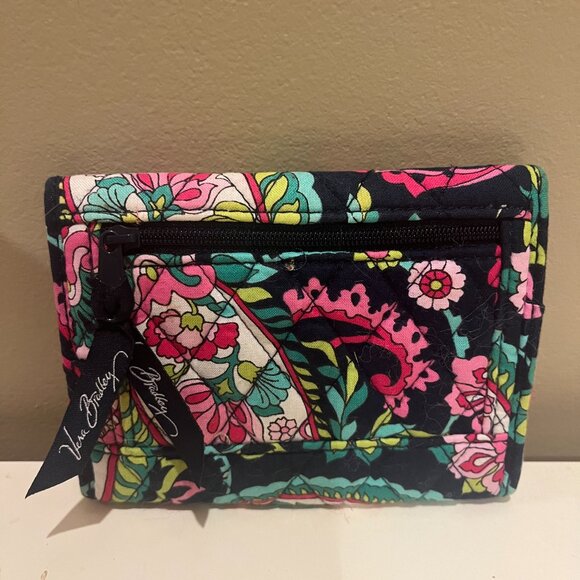 Vera Bradley wallet - Picture 2 of 7